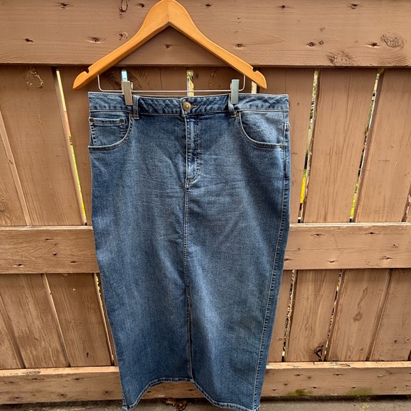 Rachel Zoe Dresses & Skirts - Rachel Zoe Denim Skirt